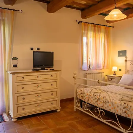 Casalantico Alloggio per agriturismo Corinaldo